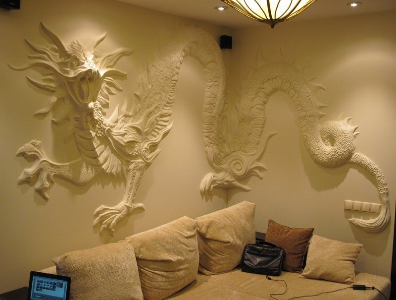 Оформление дизайна стен в квартире с помощью лепнины