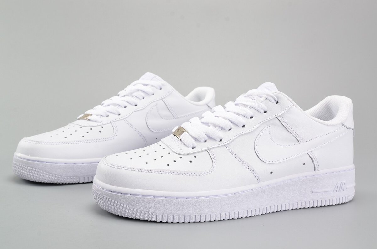 	«NIKE AIR FORCE 1»