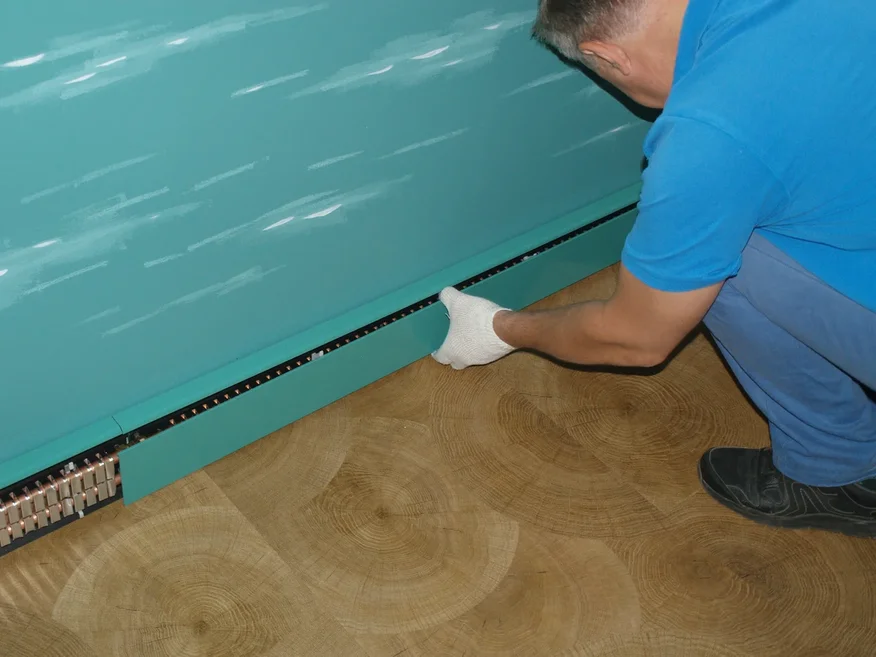 монтаж Теплого Плинтуса значительно упрощается, если перед этим провести замер