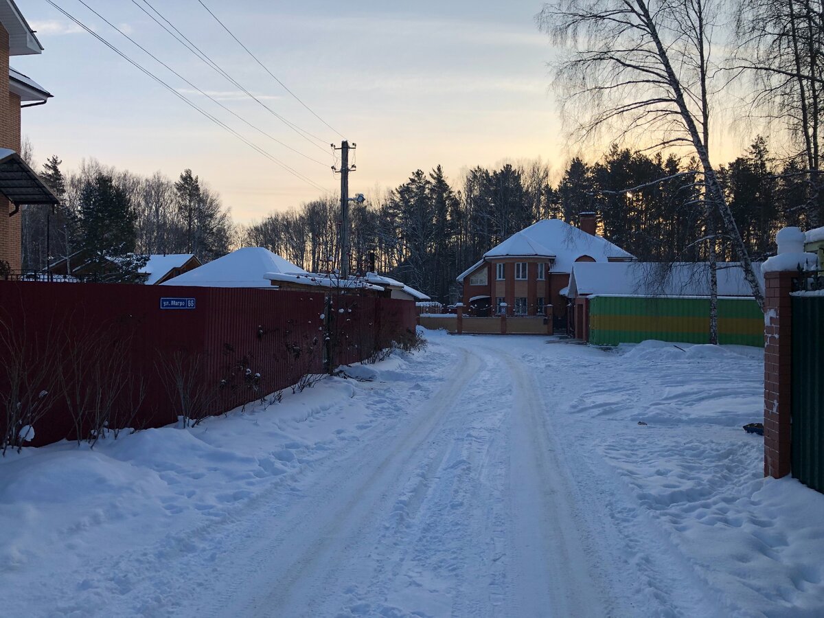 Вот такой пейзаж сопровождал нас в Сибири 5,5 месяцев подряд.