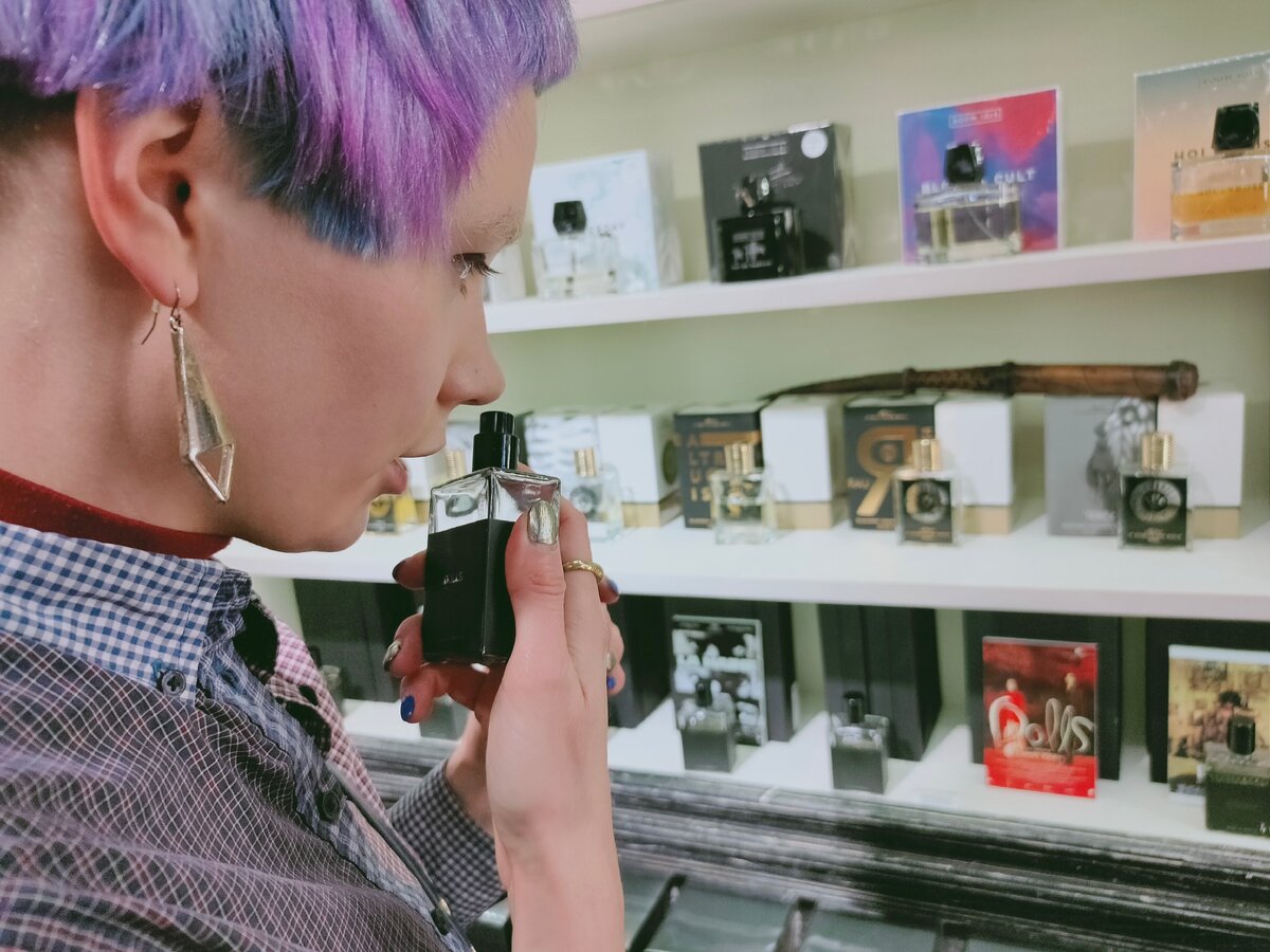 Аромат "Куклы" пахнет карамелью...