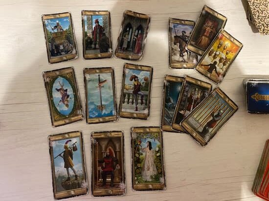 Расклад Таро на измену