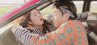 Кадр из дорамы "Лучший хит" 