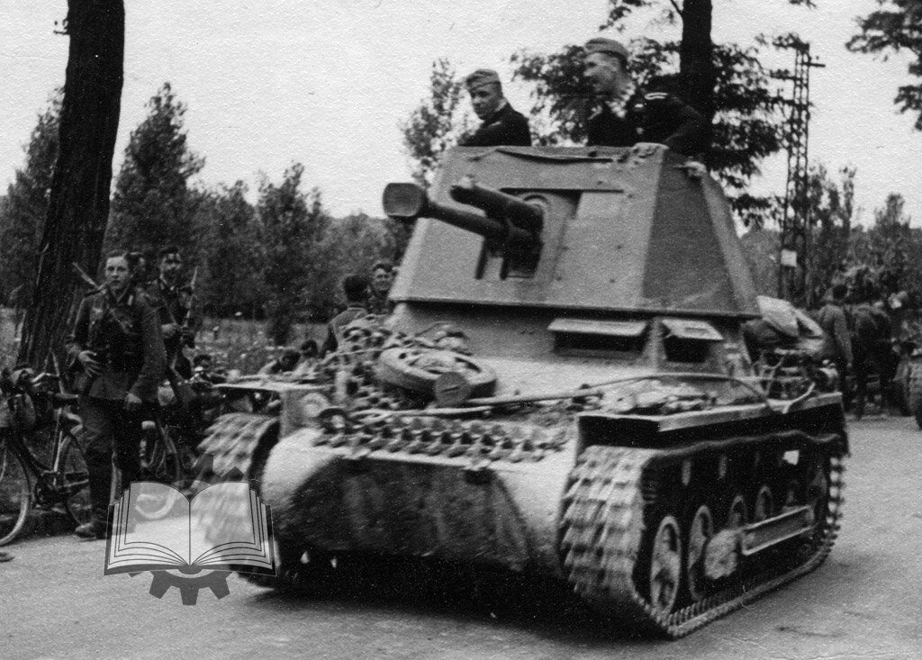 Типичный Panzerjäger I основной серии. Передние брызговики являлись большой редкостью на этих машинах.
