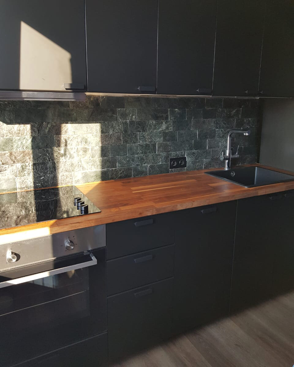 Натуральный серпентинит, плитка