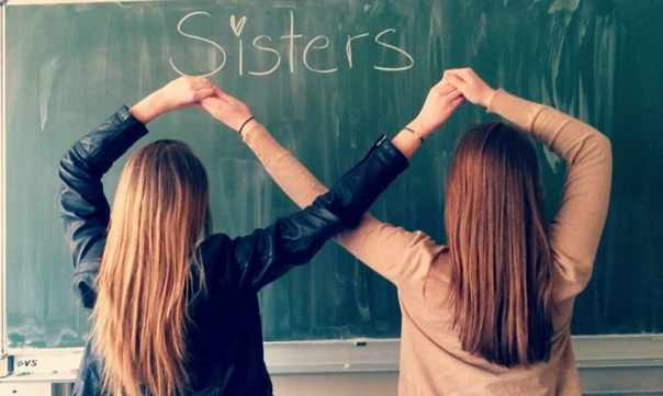 Лучшие подруги, как будто родные сёстры