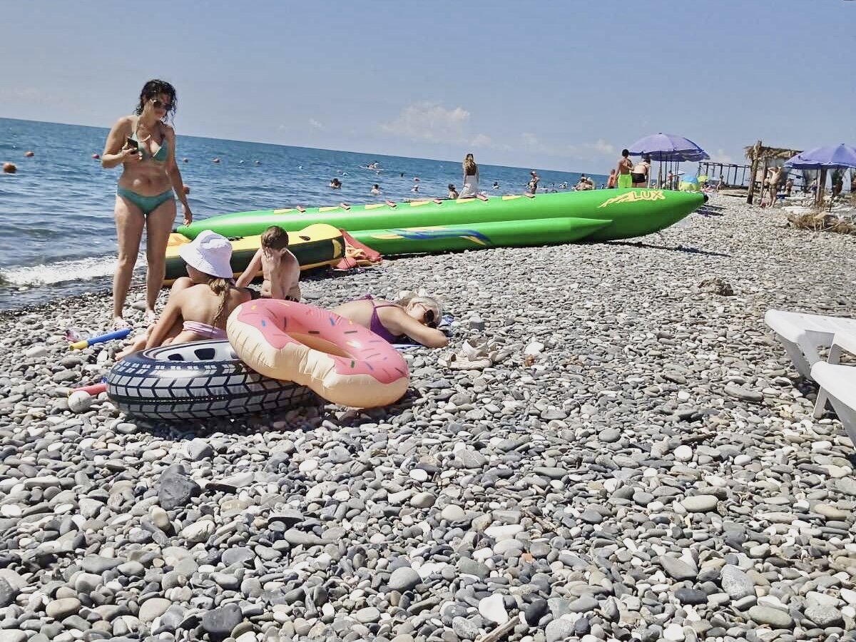  Невесёлые мысли после поездки в страну на Черном море! Даже приятное, чистое море, великолепная природа не спасли ситуацию. Больше туда ни ногой. Прошу Вас прочитать статью.-2