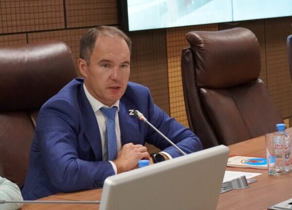 Александр Ситов, первый заместитель председателя комитета по промышленной политике, инновациям и торговле рассказал, что бизнесу вернут 2 млрд рублей