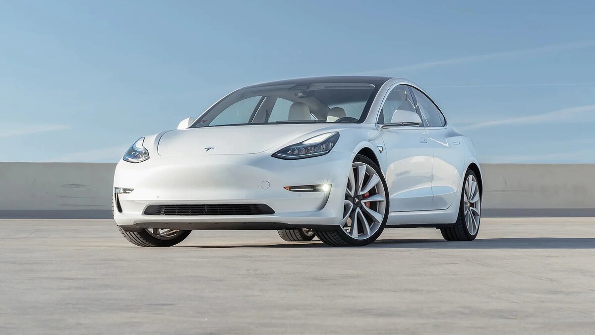 Tesla Model 3 / Тесла Модель 3