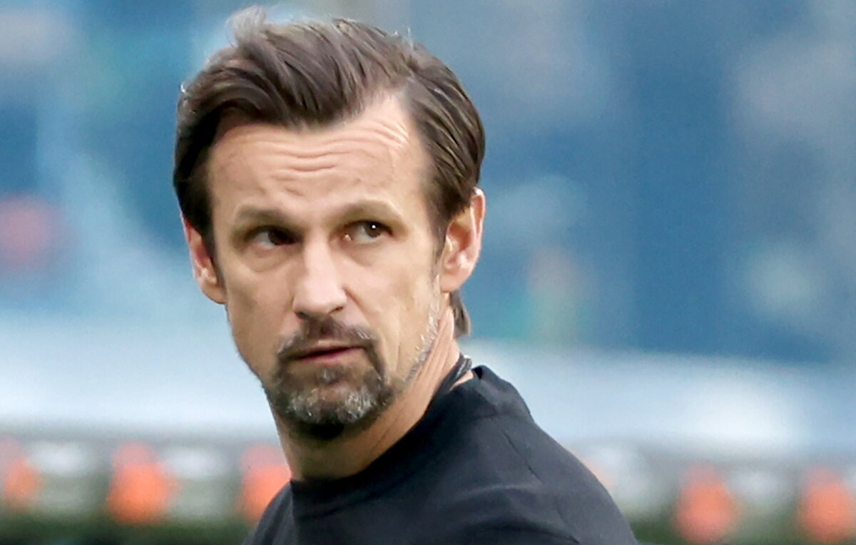    Главный тренер "Зенита" Сергей Семак  Петр Ковалев/ТАСС