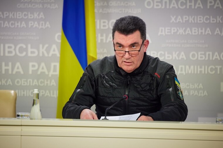    Выборы на Украине приведут к дестабилизации в стране и хаосу, уточнил Алексей Данилов