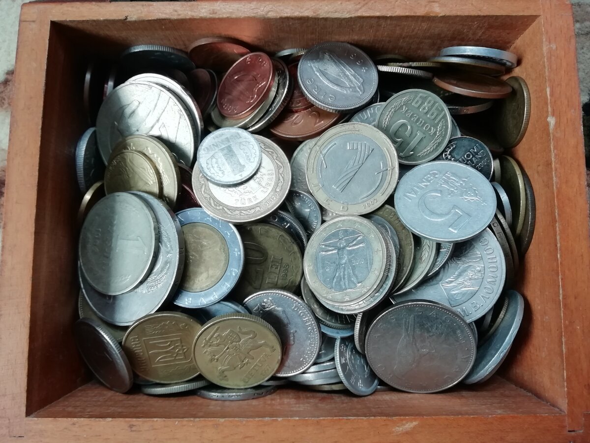 Где можно продать старую картину