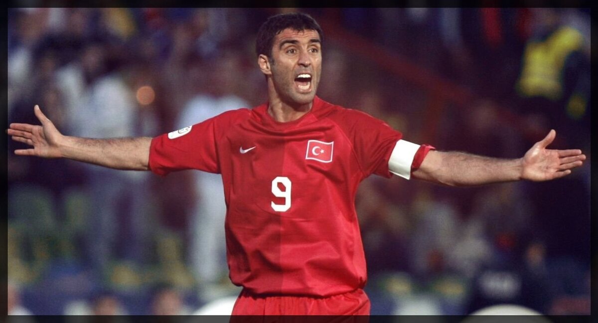 Хакан Шукюр.