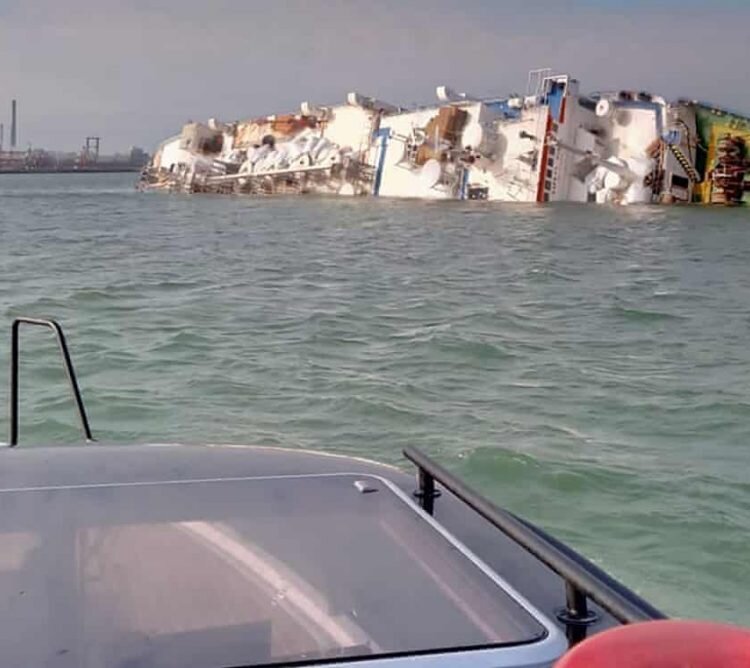 Фото с места событий 