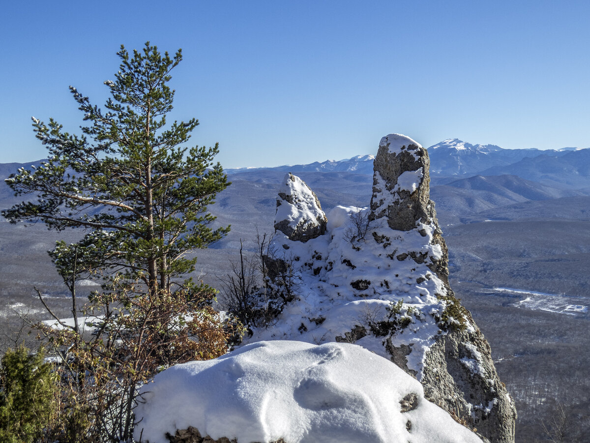 Скала Чертов Палец. Здесь и далее фото автора. 06.12.2019 г.