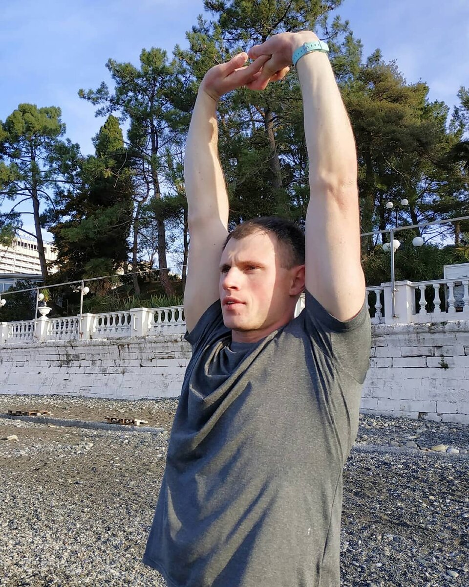 Растяжка - одно из самых полезных упражнений для человека.