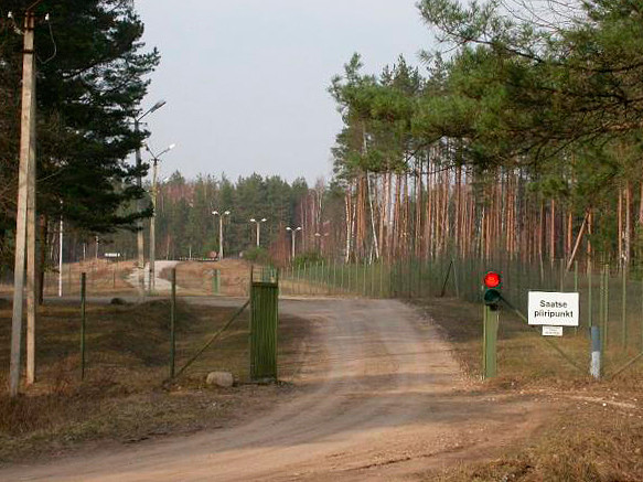 Саатсе Эстония. Пограничный пункт Саатсе. Саатсеский сапог Эстония. Саатсеский сапог Псковская область.