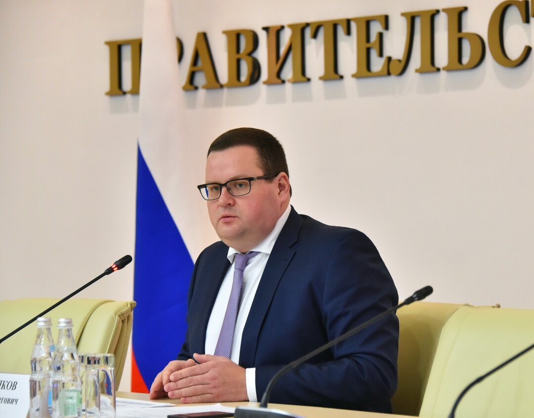 Господа, нужно работать.