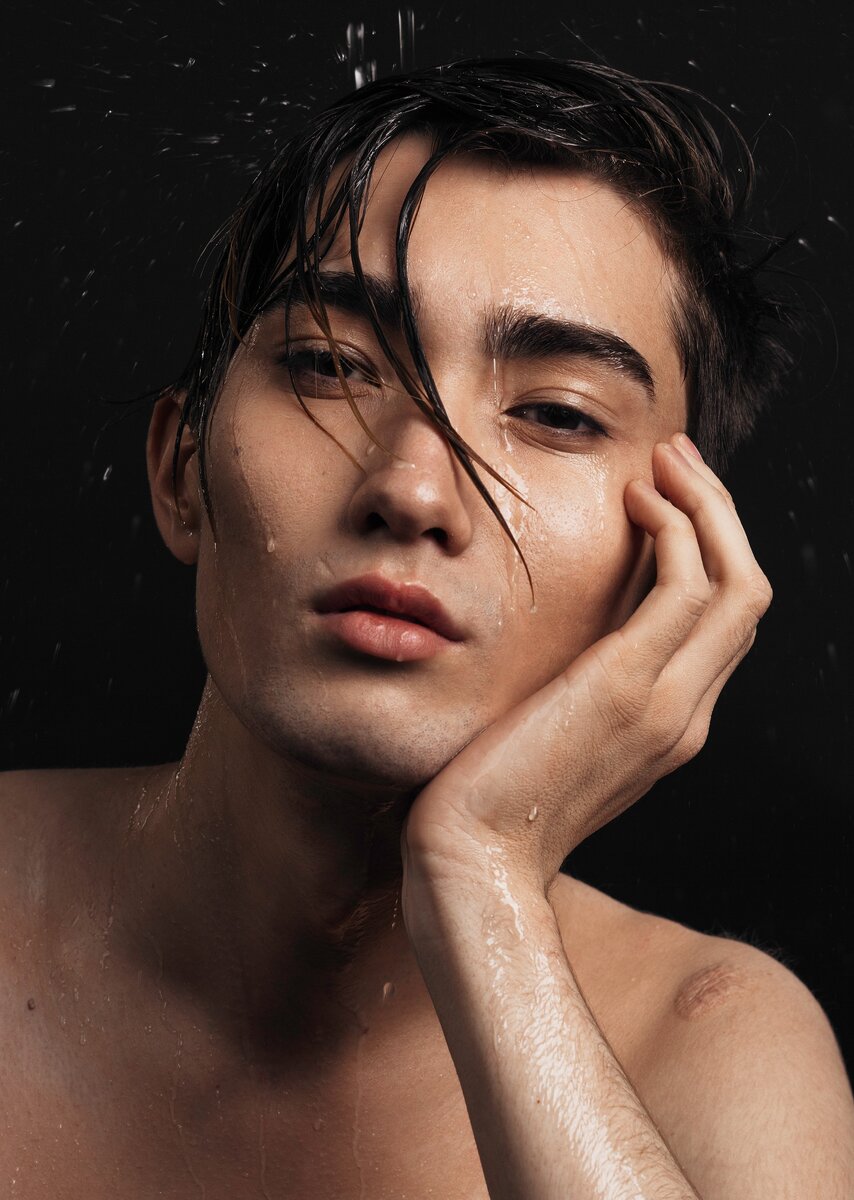 Ph: Дарья Брыль. Md: Альберт Абсадиев. Mua: Мария Полтавская 