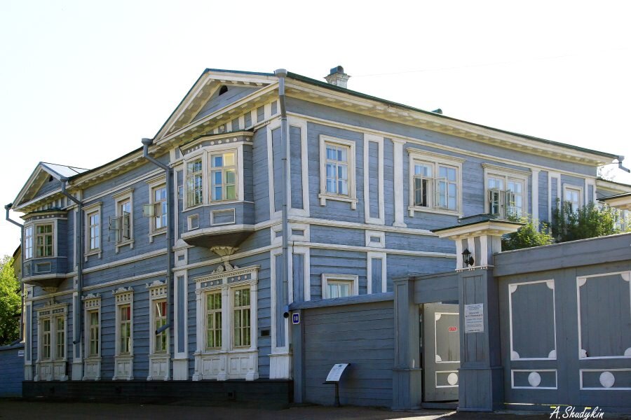Иркутск дом волконских фото