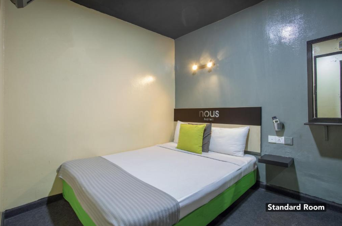 На фото номер выглядит нормально