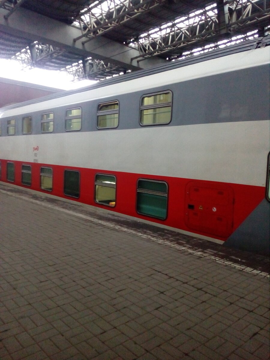 поезд 004 москва кисловодск двухэтажный