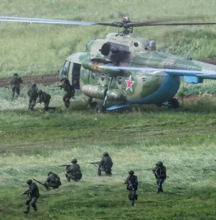 Высадка десанта посадочным способом с вертолета МИ-8