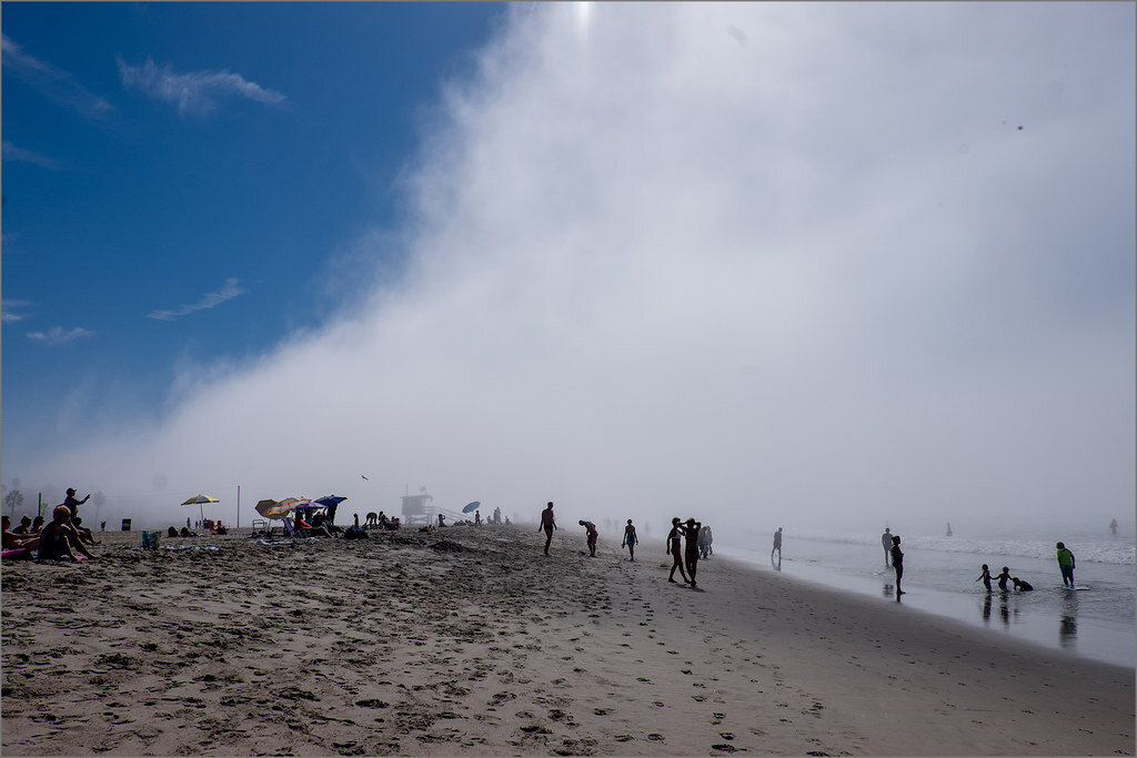 Туманная волна. Смогла сфотографировать уникальное природное явление
