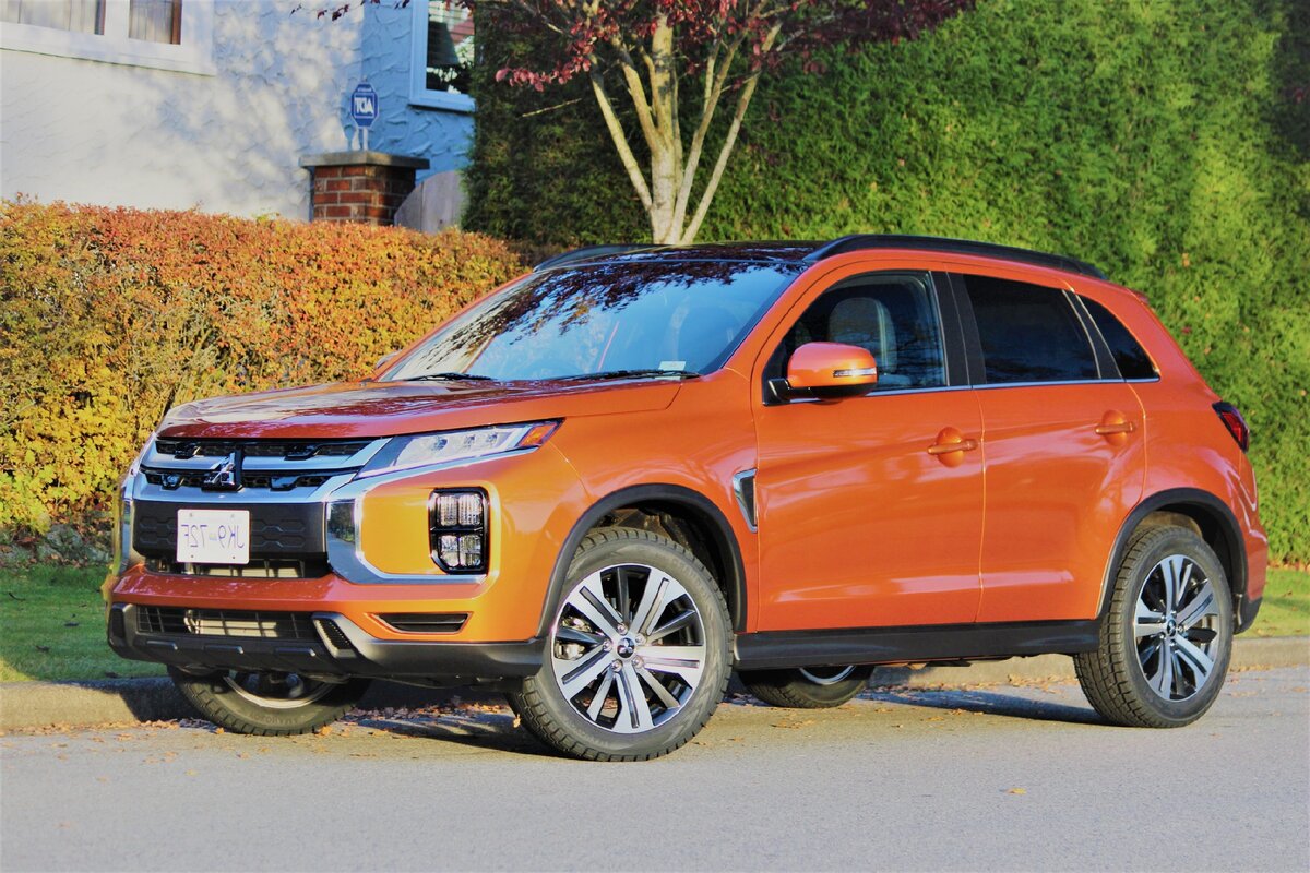 Mitsubishi Outlander Sport SUV