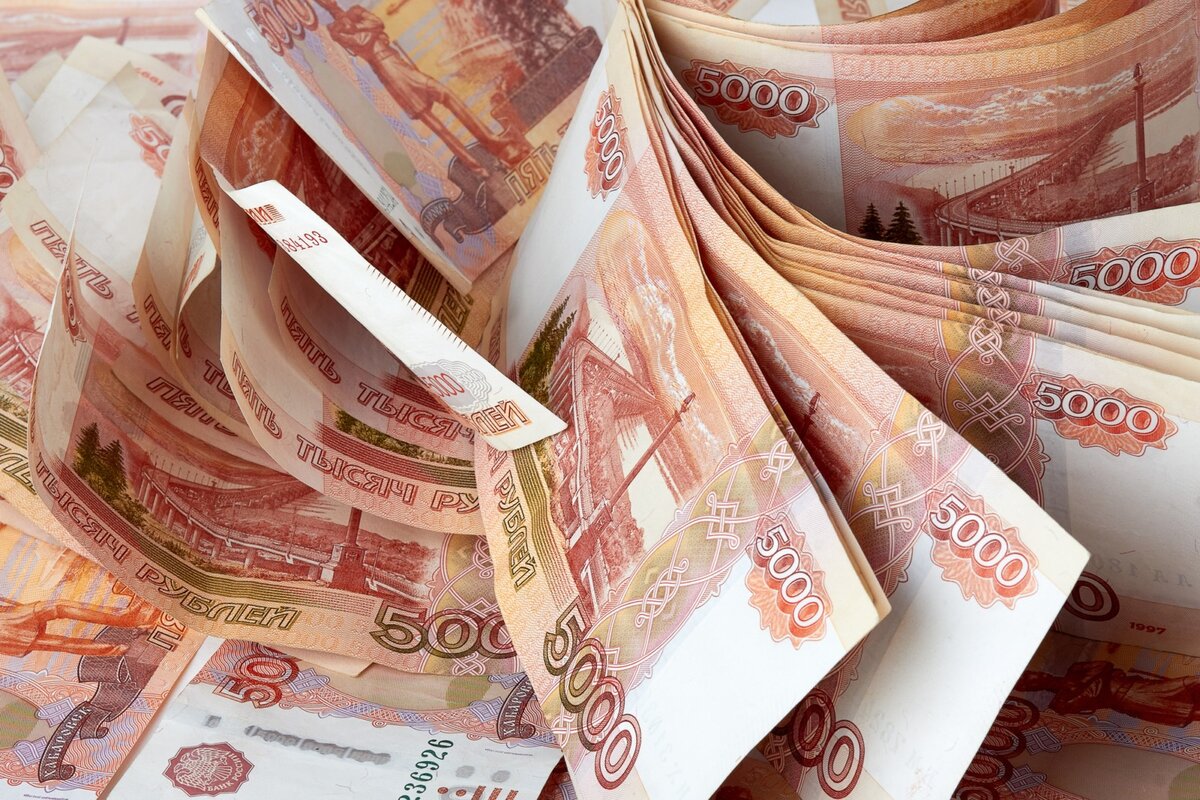 В Госдуме предложили увеличить МРОТ до 20 тысяч рублей!