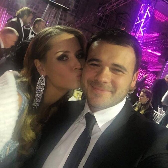 Третья возлюбленная - не последняя? Эмин Агаларов тайно обручился с новой избранницей