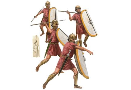 Вооружались велиты довольно просто - легкие дротики, меч и щит. Не у всех хватало денег на шлем и даже на большой щит. Чаще использовались круглые небольшие щиты.