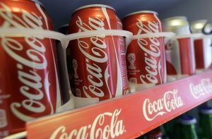 Coca-Cola: нестандартное применение в быту. Газировка одна, а сколько пользы.