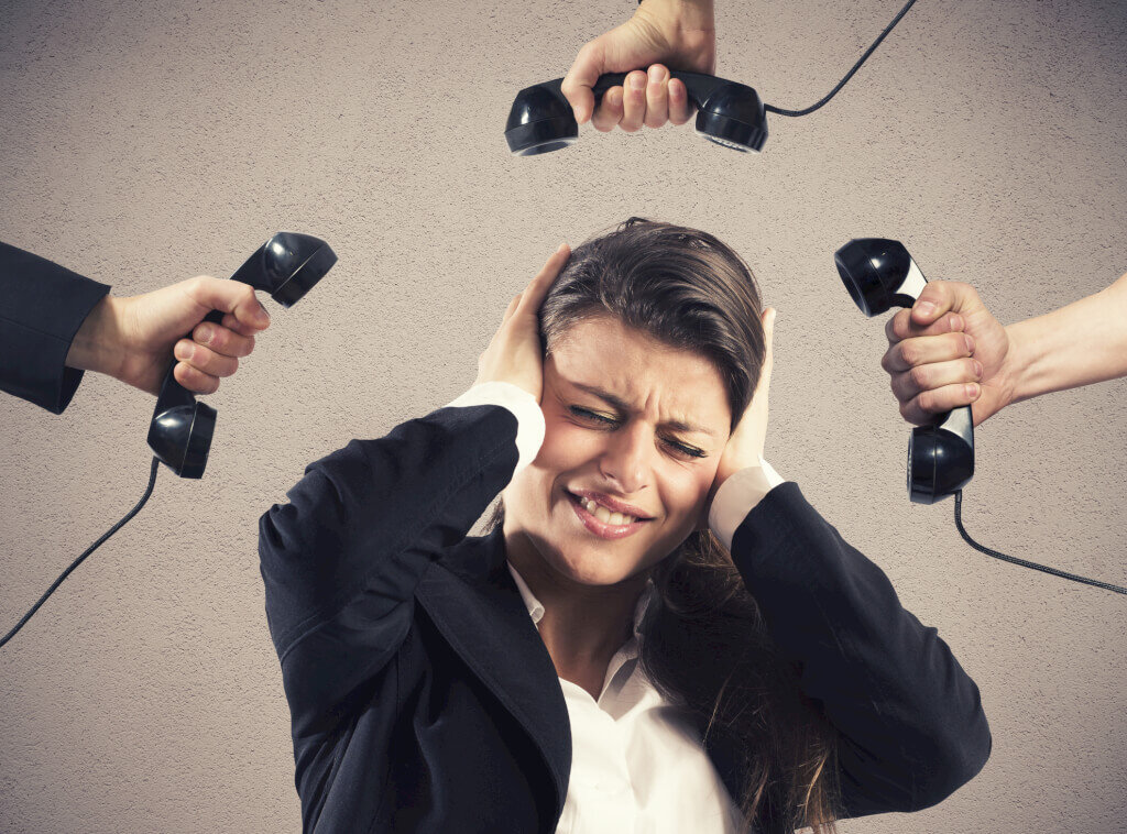 Навязчивые сотрудники банков. Фото из общего доступа