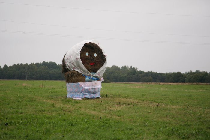 Баба соломенная