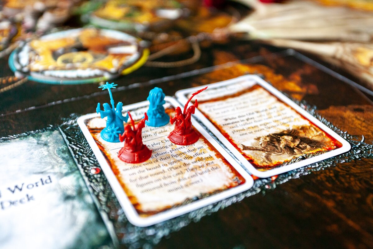 Лучшая игра Эрика Ленга. Хаос в старом Мире | Thatsmyboardgame - настольные  игры для всей семьи | Дзен