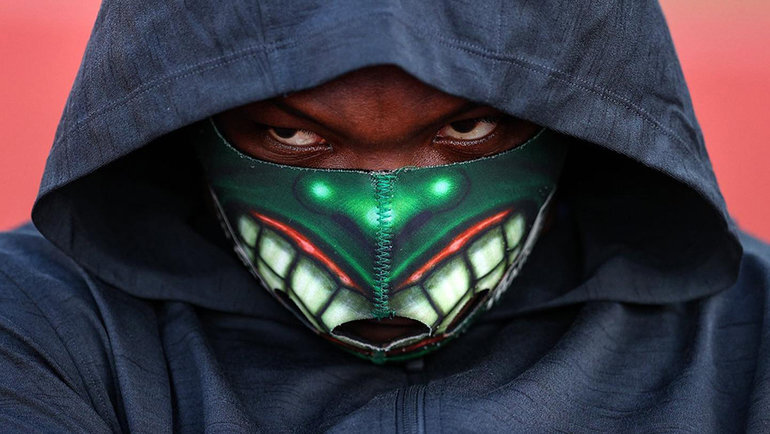    Рэйвен Сондерс.