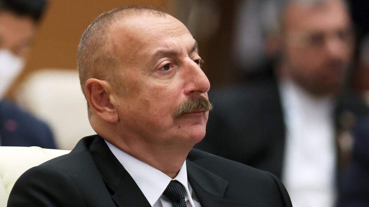    Президент Азербайджана Ильхам Алиев на заседании в расширенном составе глав стран - участниц ШОС© РИА Новости / POOL