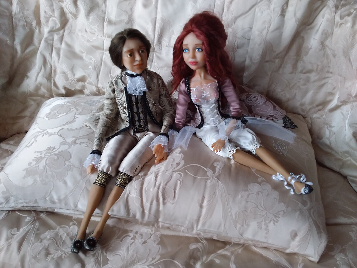 Эта парочка вошла в первую пятерку созданных мной куколок. Есть еще над чем поработать...