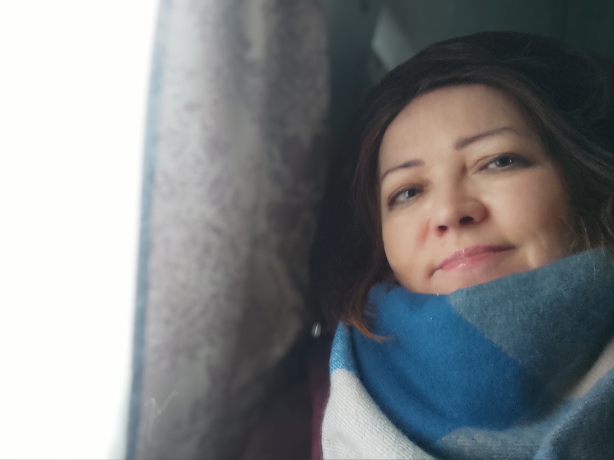 В Челябинск в прошлое воскресенье ездила, в микроавтобусе сижу