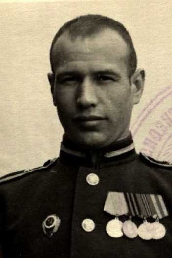 Николай Ефимович Суворов, послевоенный снимок