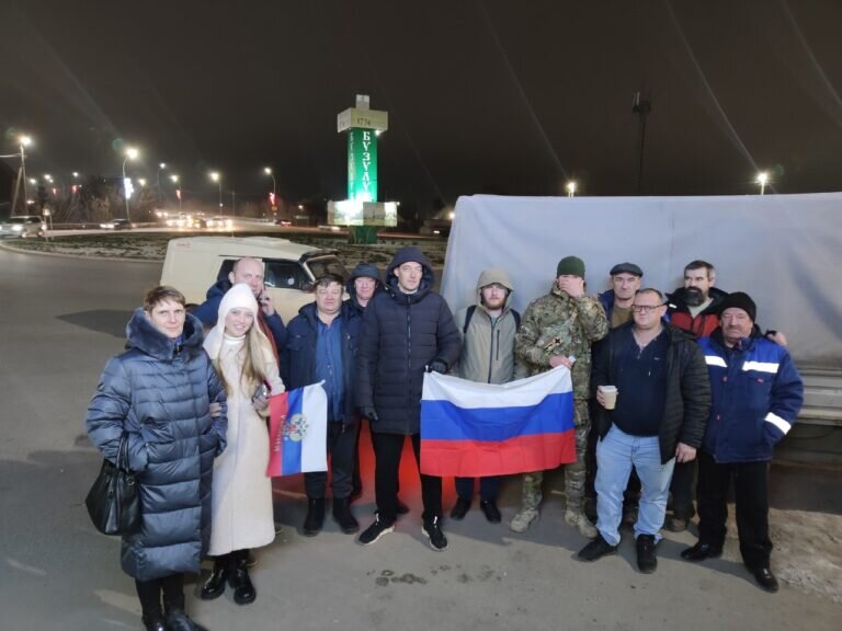    В Бузулуке отец героического бойца организовал сбор и доставку гуманитарки в зону СВО Марина Шарт