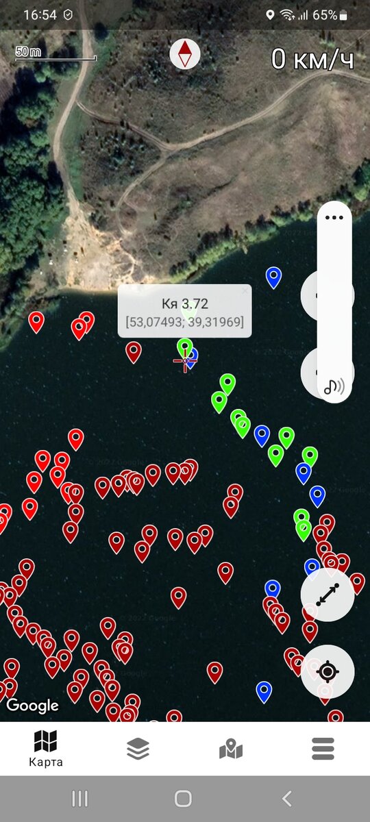 Тут мои условные обозначения. Расшифровываю: Коряга в яме на глубине 3,72 метра.
