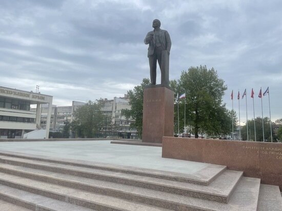     Симферополь, площадь Ленина, фото: crimea.mk.ru