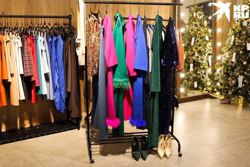     Съемки проходили в модном пространстве Dress Me. Алена КУЛЕШОВА