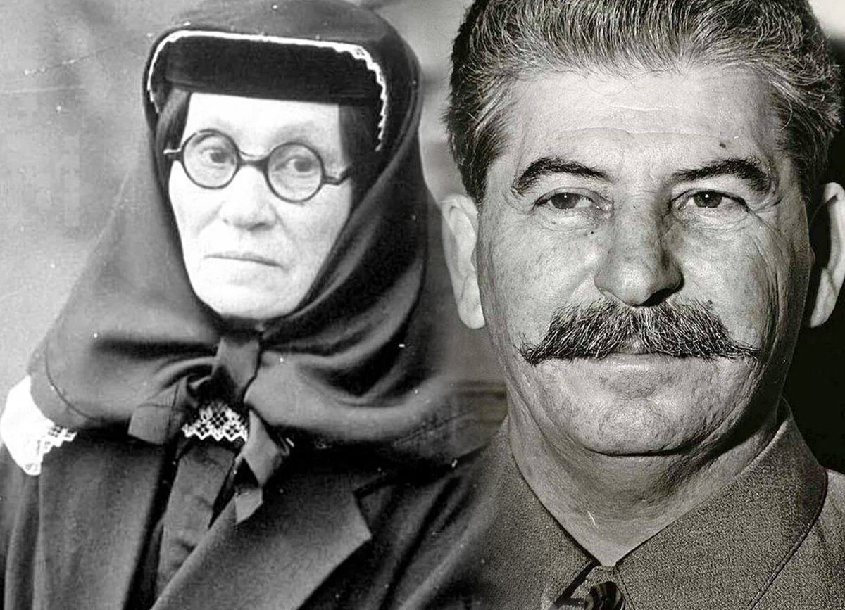 Сталин с матерью картина