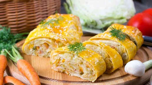 Когда мне лень готовить тесто, просто покупаю лаваш и готовлю вкусные а-ля пирожки с капустой(проще рецепта не знаю)