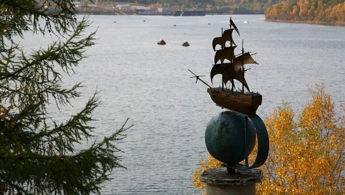 Памятник фрегату Паллада бухта постовая Советская гавань