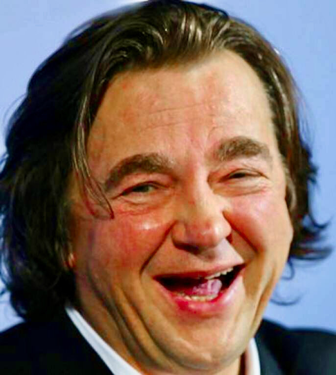 Константин Эрнст