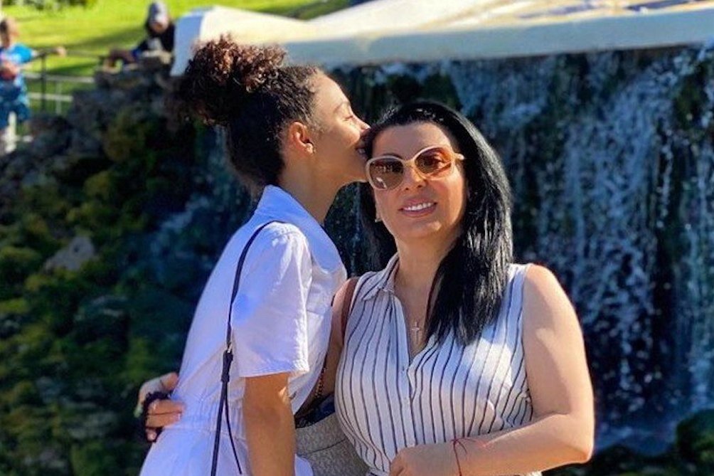     &laquo;Моя привязанность к тебе необъяснима&raquo;: жена Павла Прилучного трогательно поздравила маму